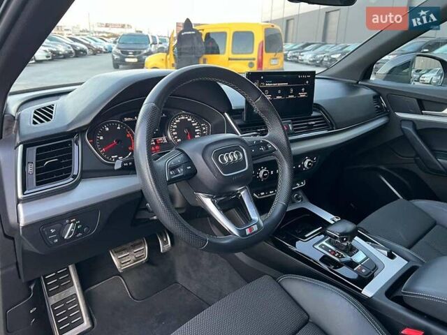 Черный Ауди Ку 5, объемом двигателя 2 л и пробегом 65 тыс. км за 38590 $, фото 17 на Automoto.ua