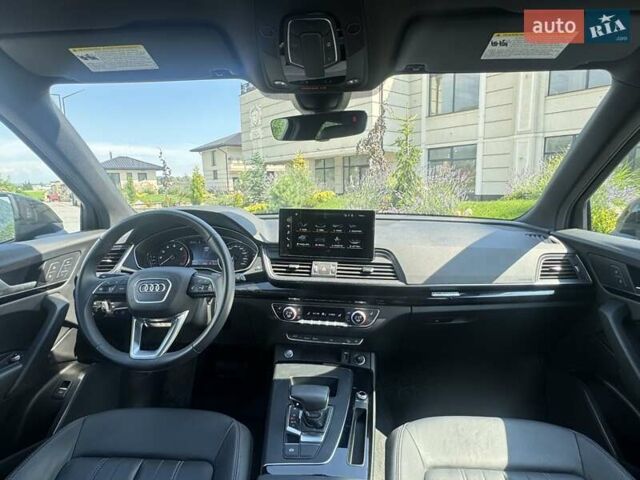 Чорний Ауді Ку 5, об'ємом двигуна 2 л та пробігом 9 тис. км за 38300 $, фото 8 на Automoto.ua