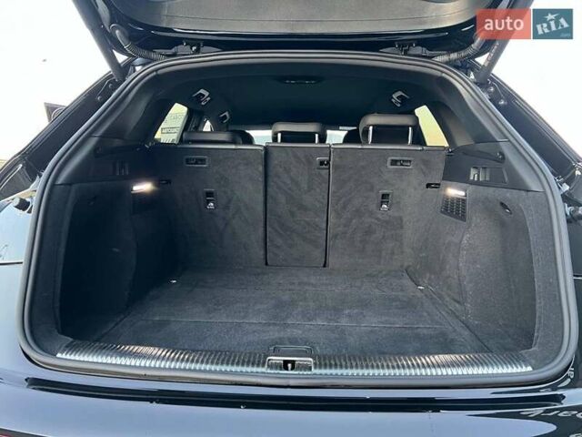 Черный Ауди Ку 5, объемом двигателя 2 л и пробегом 65 тыс. км за 38590 $, фото 39 на Automoto.ua