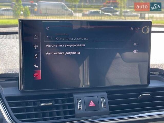 Черный Ауди Ку 5, объемом двигателя 2 л и пробегом 74 тыс. км за 48800 $, фото 46 на Automoto.ua