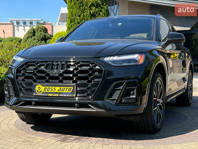 Чорний Ауді Ку 5, об'ємом двигуна 2 л та пробігом 32 тис. км за 33999 $, фото 2 на Automoto.ua