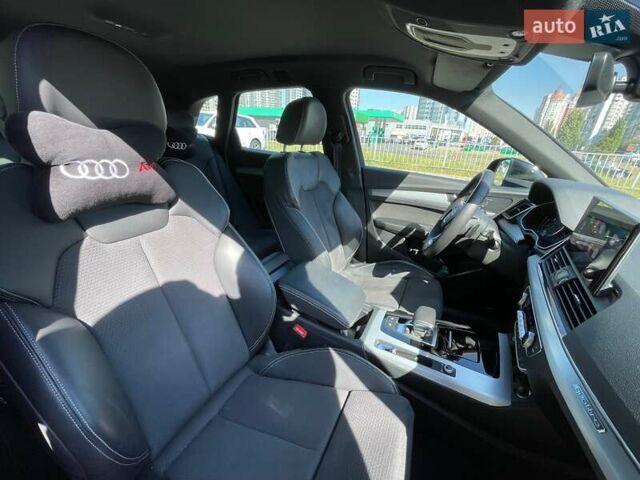 Черный Ауди Ку 5, объемом двигателя 2 л и пробегом 74 тыс. км за 48800 $, фото 66 на Automoto.ua