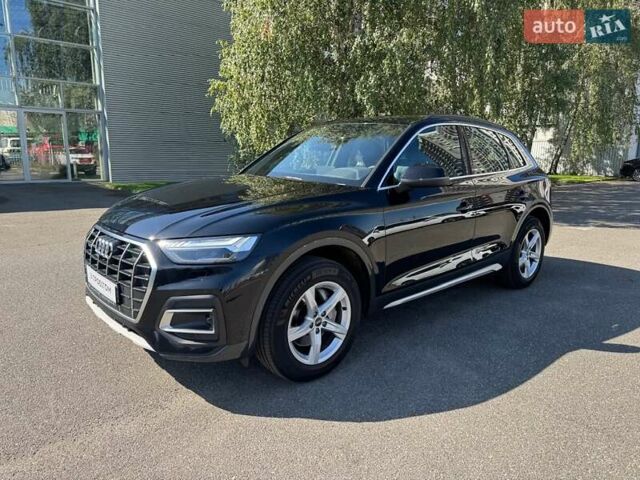 Черный Ауди Ку 5, объемом двигателя 2 л и пробегом 74 тыс. км за 48800 $, фото 70 на Automoto.ua