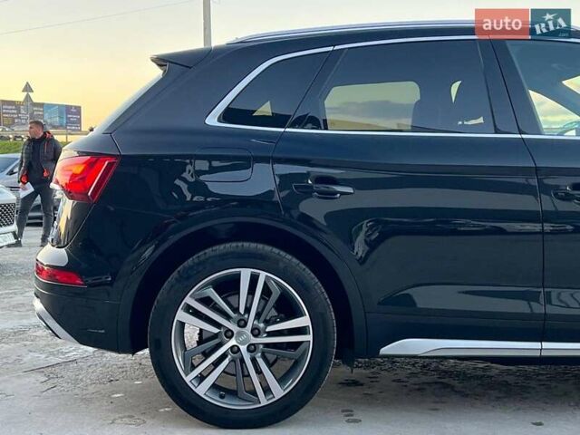 Черный Ауди Ку 5, объемом двигателя 2 л и пробегом 65 тыс. км за 38590 $, фото 8 на Automoto.ua