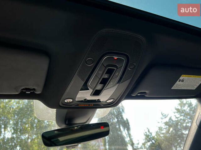 Чорний Ауді Ку 5, об'ємом двигуна 2 л та пробігом 32 тис. км за 33999 $, фото 12 на Automoto.ua