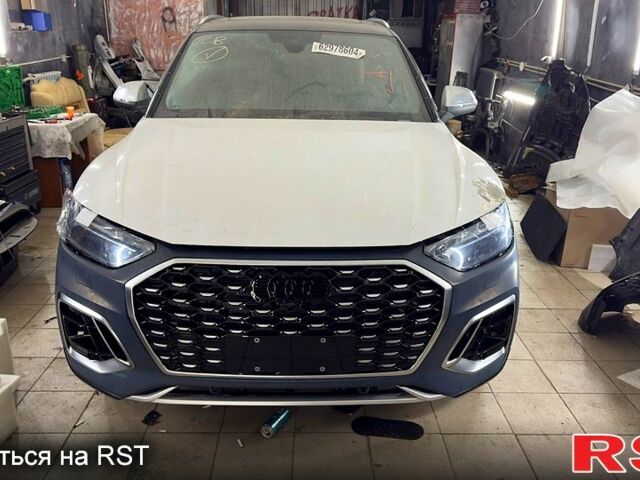 Черный Ауди Ку 5, объемом двигателя 3 л и пробегом 23 тыс. км за 25000 $, фото 1 на Automoto.ua