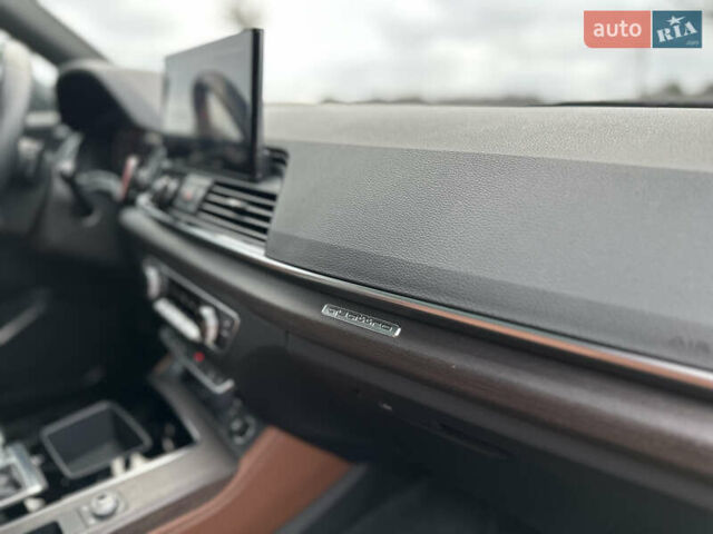 Черный Ауди Ку 5, объемом двигателя 2 л и пробегом 48 тыс. км за 33900 $, фото 27 на Automoto.ua