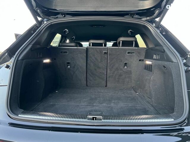 Черный Ауди Ку 5, объемом двигателя 2 л и пробегом 65 тыс. км за 38590 $, фото 39 на Automoto.ua