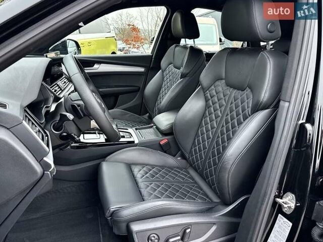 Чорний Ауді Ку 5, об'ємом двигуна 2 л та пробігом 22 тис. км за 60500 $, фото 6 на Automoto.ua