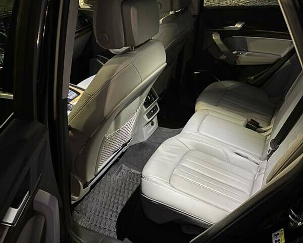 Черный Ауди Ку 5, объемом двигателя 2 л и пробегом 60 тыс. км за 34500 $, фото 16 на Automoto.ua