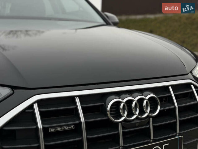 Черный Ауди Ку 5, объемом двигателя 2 л и пробегом 7 тыс. км за 37000 $, фото 12 на Automoto.ua
