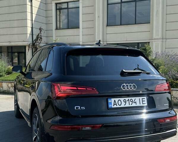 Чорний Ауді Ку 5, об'ємом двигуна 2 л та пробігом 9 тис. км за 38300 $, фото 16 на Automoto.ua
