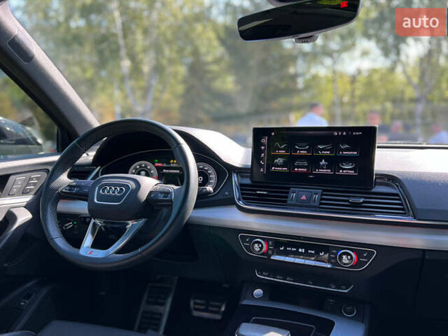 Чорний Ауді Ку 5, об'ємом двигуна 2 л та пробігом 32 тис. км за 33999 $, фото 20 на Automoto.ua