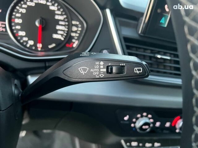 Черный Ауди Ку 5, объемом двигателя 2 л и пробегом 65 тыс. км за 38590 $, фото 25 на Automoto.ua