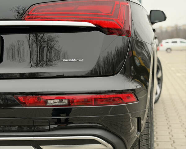 Черный Ауди Ку 5, объемом двигателя 2 л и пробегом 7 тыс. км за 37000 $, фото 18 на Automoto.ua