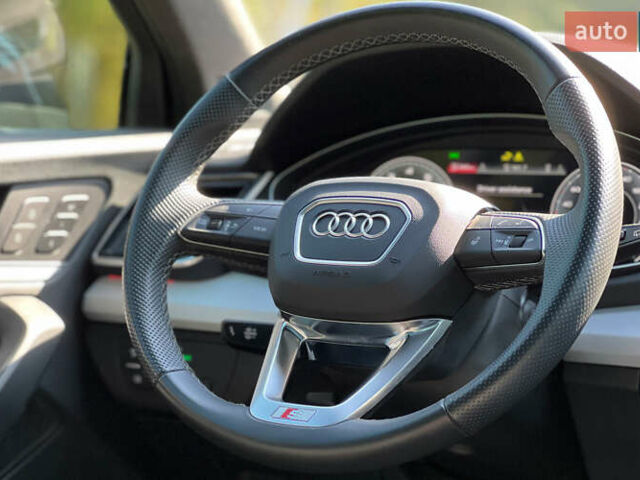 Чорний Ауді Ку 5, об'ємом двигуна 2 л та пробігом 32 тис. км за 33999 $, фото 21 на Automoto.ua