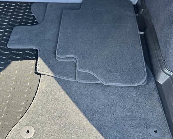 Черный Ауди Ку 5, объемом двигателя 2 л и пробегом 9 тыс. км за 36200 $, фото 15 на Automoto.ua