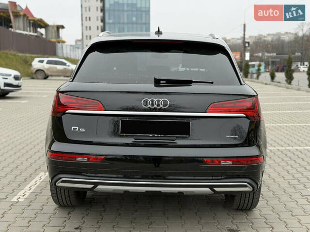 Черный Ауди Ку 5, объемом двигателя 2 л и пробегом 7 тыс. км за 37000 $, фото 5 на Automoto.ua