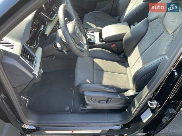 Черный Ауди Ку 5, объемом двигателя 2 л и пробегом 74 тыс. км за 48800 $, фото 26 на Automoto.ua