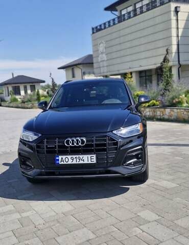Чорний Ауді Ку 5, об'ємом двигуна 2 л та пробігом 9 тис. км за 38300 $, фото 3 на Automoto.ua