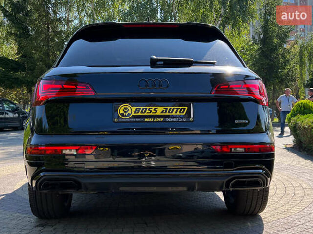 Чорний Ауді Ку 5, об'ємом двигуна 2 л та пробігом 32 тис. км за 33999 $, фото 5 на Automoto.ua