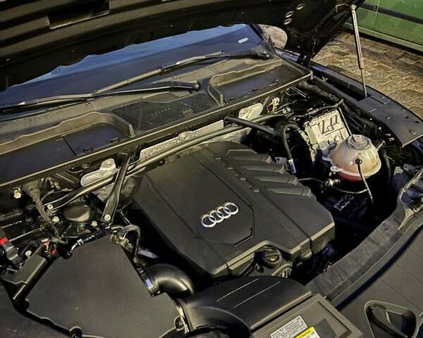 Черный Ауди Ку 5, объемом двигателя 2 л и пробегом 60 тыс. км за 34500 $, фото 18 на Automoto.ua