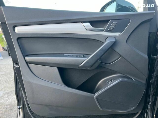 Черный Ауди Ку 5, объемом двигателя 2 л и пробегом 65 тыс. км за 38590 $, фото 15 на Automoto.ua