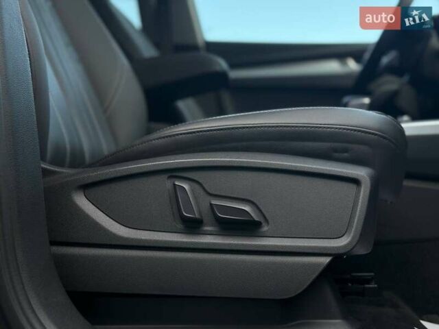 Чорний Ауді Ку 5, об'ємом двигуна 1.98 л та пробігом 59 тис. км за 33300 $, фото 67 на Automoto.ua