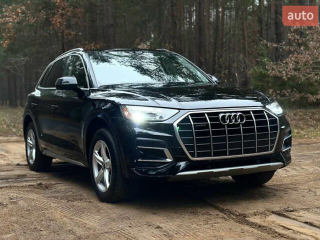 Черный Ауди Ку 5, объемом двигателя 2 л и пробегом 33 тыс. км за 35500 $, фото 3 на Automoto.ua