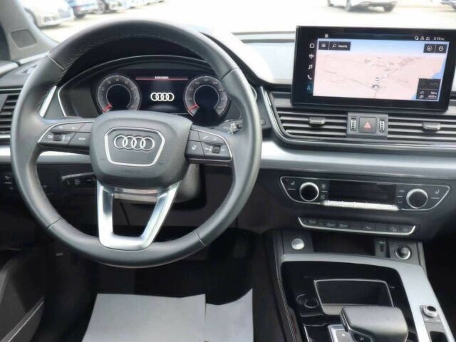Чорний Ауді Ку 5, об'ємом двигуна 2 л та пробігом 20 тис. км за 25900 $, фото 7 на Automoto.ua