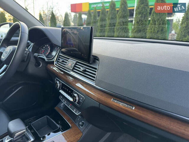 Черный Ауди Ку 5, объемом двигателя 1.98 л и пробегом 21 тыс. км за 34999 $, фото 37 на Automoto.ua