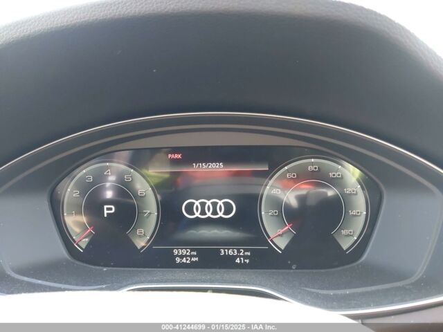 Черный Ауди Ку 5, объемом двигателя 2 л и пробегом 15 тыс. км за 26000 $, фото 7 на Automoto.ua