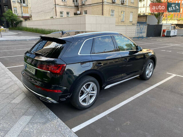 Черный Ауди Ку 5, объемом двигателя 1.98 л и пробегом 27 тыс. км за 47300 $, фото 5 на Automoto.ua
