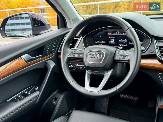 Ауди Ку 5 2023 в Киеве на Automoto.ua Черный Ауди Ку 5, объемом двигателя 1.98 л и пробегом 8 тыс. км за 39990 $, фото 30 на Automoto.ua