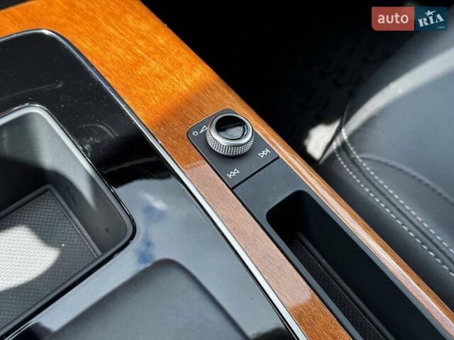 Ауди Ку 5 2023 в Киеве на Automoto.ua Черный Ауди Ку 5, объемом двигателя 1.98 л и пробегом 21 тыс. км за 36000 $, фото 32 на Automoto.ua