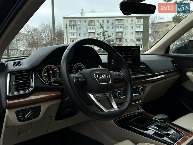 Черный Ауди Ку 5, объемом двигателя 2 л и пробегом 28 тыс. км за 46999 $, фото 29 на Automoto.ua