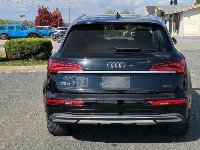 Чорний Ауді Ку 5, об'ємом двигуна 2 л та пробігом 24 тис. км за 35400 $, фото 4 на Automoto.ua