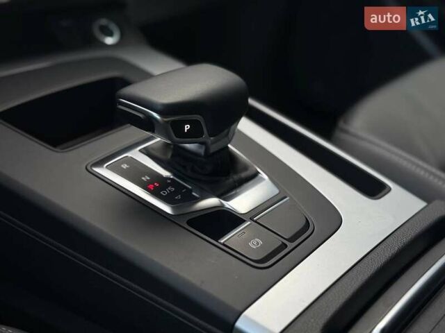 Чорний Ауді Ку 5, об'ємом двигуна 1.98 л та пробігом 59 тис. км за 33300 $, фото 44 на Automoto.ua