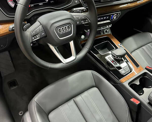 Черный Ауди Ку 5, объемом двигателя 2 л и пробегом 10 тыс. км за 44800 $, фото 9 на Automoto.ua