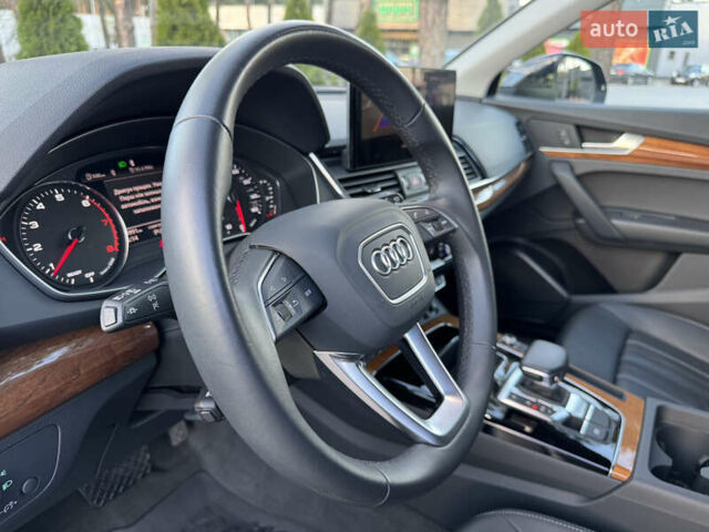 Черный Ауди Ку 5, объемом двигателя 1.98 л и пробегом 21 тыс. км за 34999 $, фото 33 на Automoto.ua