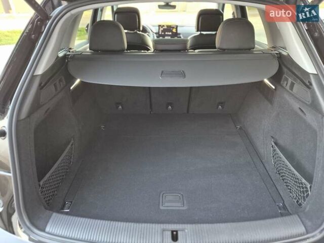 Черный Ауди Ку 5, объемом двигателя 1.98 л и пробегом 9 тыс. км за 36700 $, фото 29 на Automoto.ua