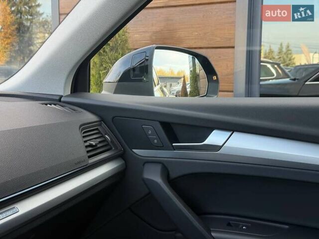 Чорний Ауді Ку 5, об'ємом двигуна 1.98 л та пробігом 59 тис. км за 33300 $, фото 46 на Automoto.ua