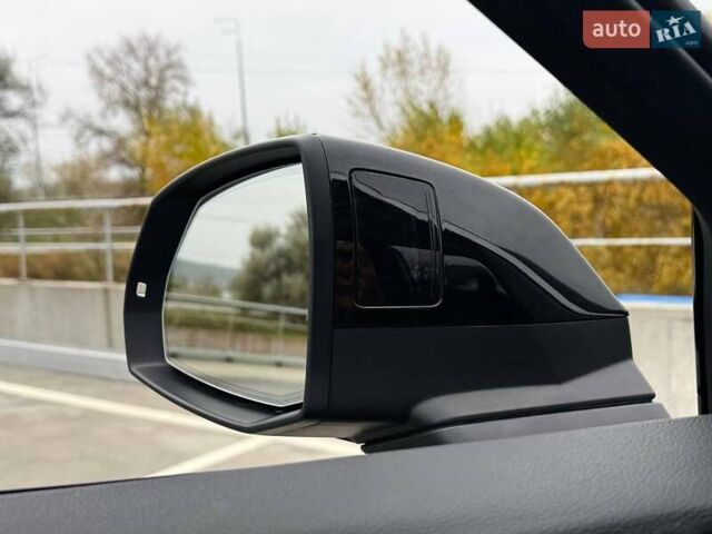 Ауди Ку 5 2023 в Киеве на Automoto.ua Черный Ауди Ку 5, объемом двигателя 1.98 л и пробегом 8 тыс. км за 39990 $, фото 48 на Automoto.ua