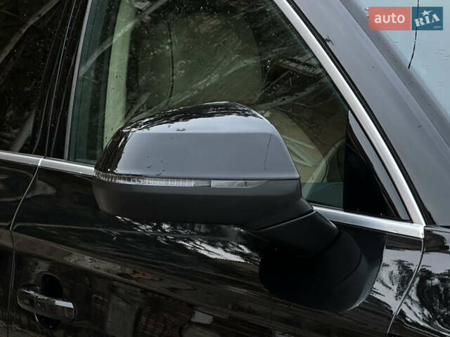 Черный Ауди Ку 5, объемом двигателя 2 л и пробегом 28 тыс. км за 46999 $, фото 26 на Automoto.ua