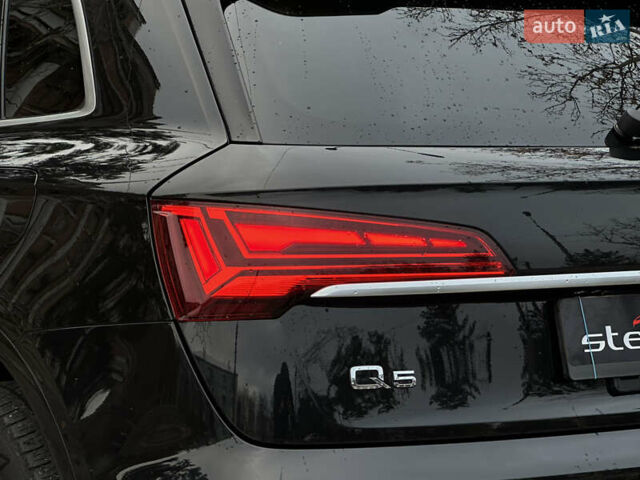 Черный Ауди Ку 5, объемом двигателя 2 л и пробегом 28 тыс. км за 46999 $, фото 11 на Automoto.ua
