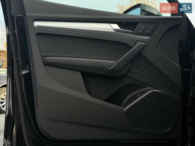 Чорний Ауді Ку 5, об'ємом двигуна 1.98 л та пробігом 59 тис. км за 33300 $, фото 22 на Automoto.ua