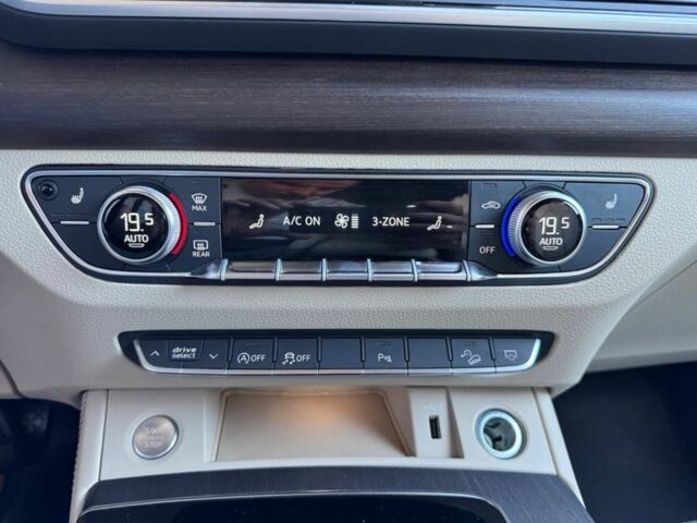 Чорний Ауді Ку 5, об'ємом двигуна 2 л та пробігом 29 тис. км за 43000 $, фото 19 на Automoto.ua