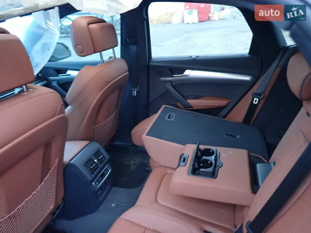 Ауди Ку 5 2024 в Киеве на Automoto.ua Черный Ауди Ку 5, объемом двигателя 1.98 л и пробегом 18 тыс. км за 40000 $, фото 7 на Automoto.ua