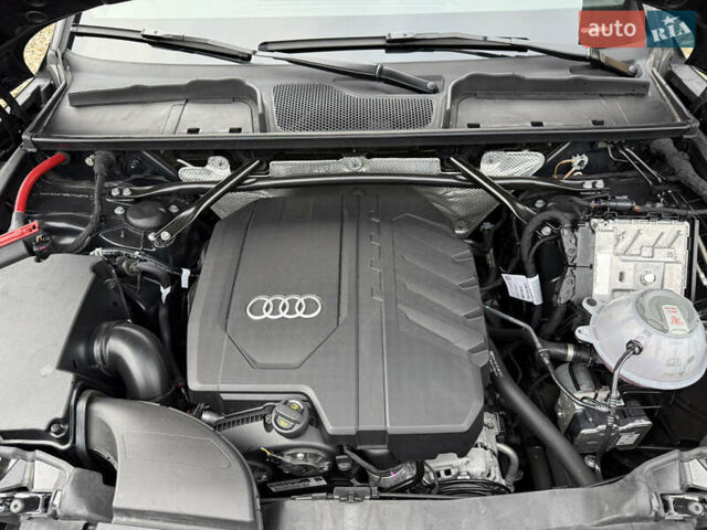 Черный Ауди Ку 5, объемом двигателя 2 л и пробегом 17 тыс. км за 39500 $, фото 115 на Automoto.ua