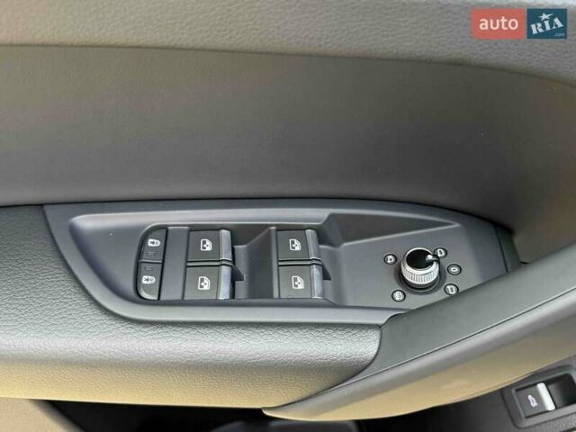 Чорний Ауді Ку 5, об'ємом двигуна 2 л та пробігом 1 тис. км за 46400 $, фото 13 на Automoto.ua